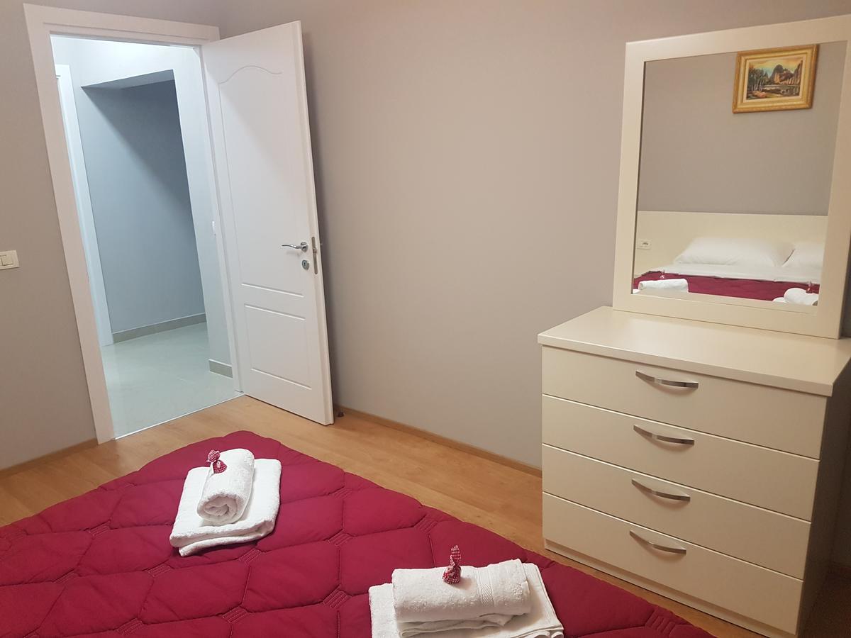 City Center Apartment Tirana Exterior foto
